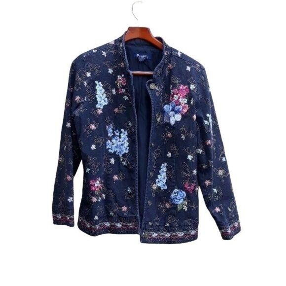 Denim & Co Jean Jacket Boho Novelty Whimsical Floral Embroidered Dark Wash Sz M - Picture 1 of 9
